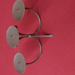 Metal candle holder